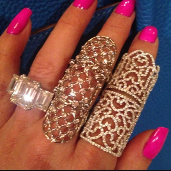 Angelique de Paris Long Bending Ring - Picture 1 of 14